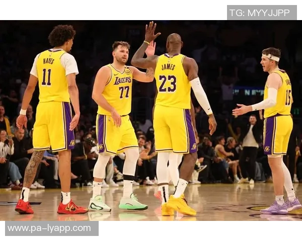 施罗德怒火中烧欲殴打湖人球员国王记者证实目标正是东契奇